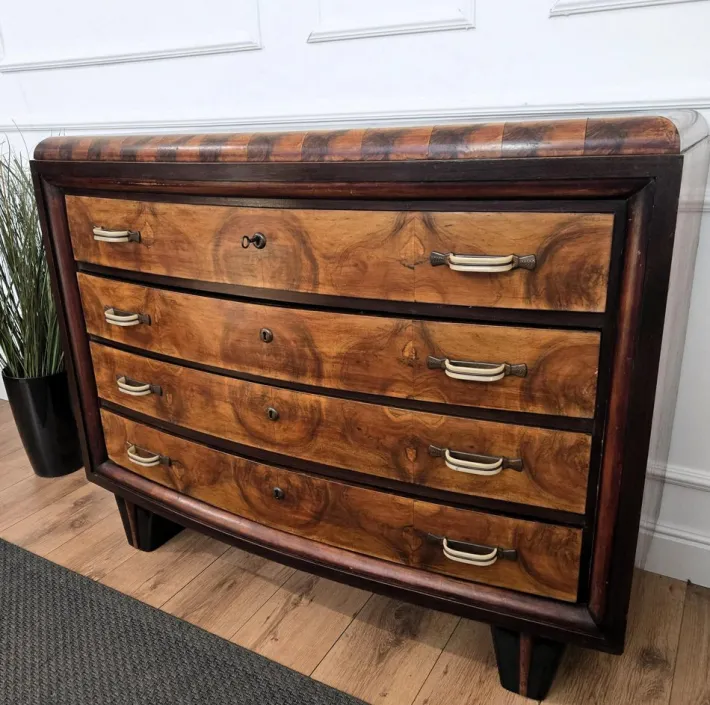 Pamono Vintage Italian Art Deco Burl Wood and Bronze Chest of Drawers by Paolo Buffa, 1940s Hot