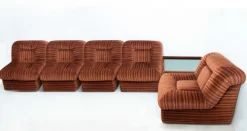 Pamono Vintage Italian Modular Armchairs and Coffee Table in Velvet, 1970, Set of 6 Clearance