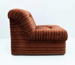 Pamono Vintage Italian Modular Armchairs and Coffee Table in Velvet, 1970, Set of 6 Clearance