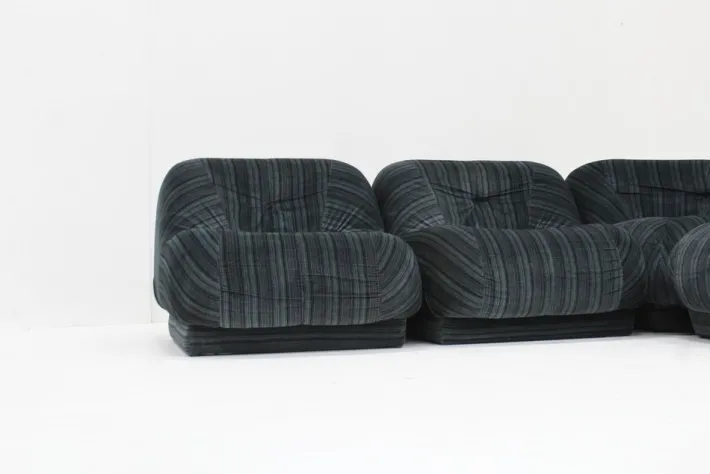 Pamono Vintage Italian Modular Sectional Sofa 1970s, Set of 4 Hot