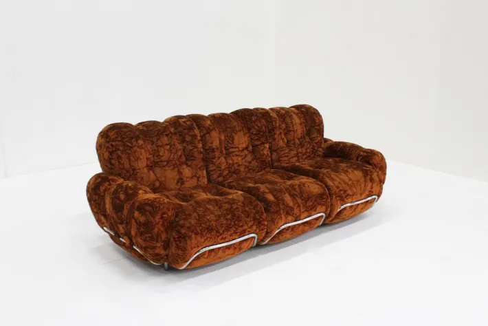 Pamono Vintage Italian Three-Seater Sofa in Velvet, 1970s Best