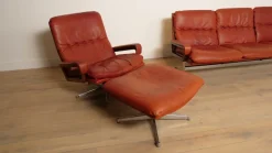 Pamono Vintage Leather Model King 3-Seater, Armchair and Hocker attributed to André Vandenbeuck for Strässle, Set of 3 Outlet