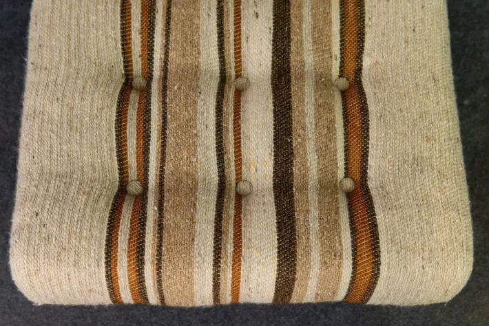 Pamono Vintage Lounge Chairs and Coffee Table, Set of 3 Discount