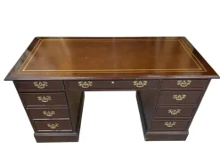 Pamono Vintage Mahogany Executive Desk with Leather Top from Sligh Outlet