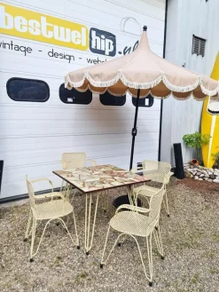 Pamono Vintage Metal Patio Outdoor Garden Set in Wire Mesh, 1960, Set of 5 Hot