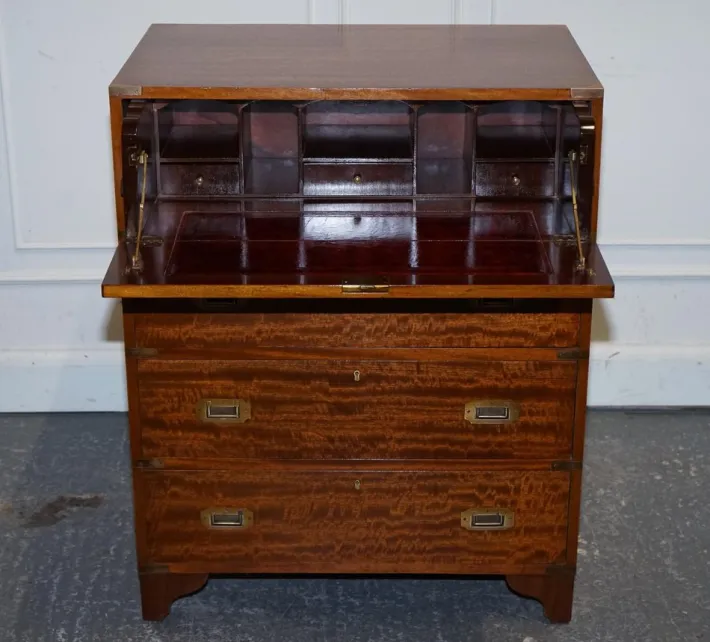 Pamono Vintage Military Campaign Chest of Drawers with Aged Red Leather Outlet