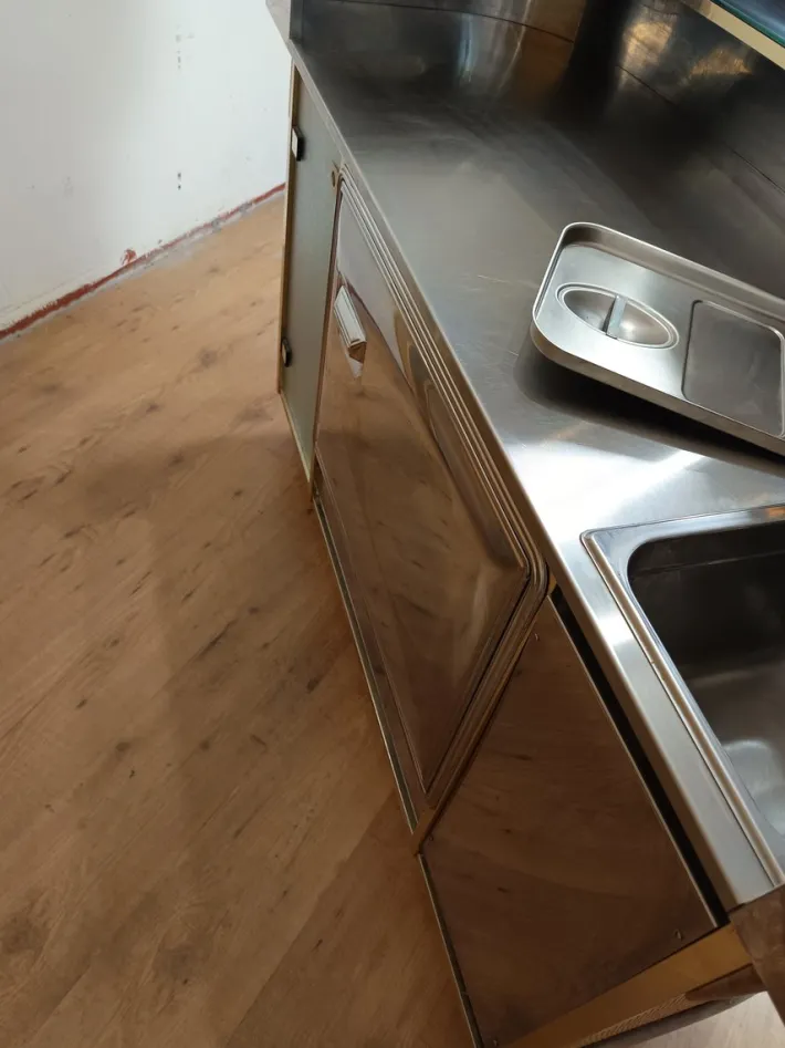 Pamono Vintage Mobile Bars, 1970s, Set of 2 Hot