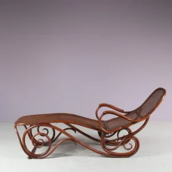 Pamono Vintage Model 2 Adjustable Chaise Lounge by Thonet, 1890s Best