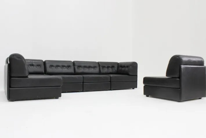Pamono Vintage Modular Sectional Sofa in Black Leather, 1970s, Set of 6 Outlet