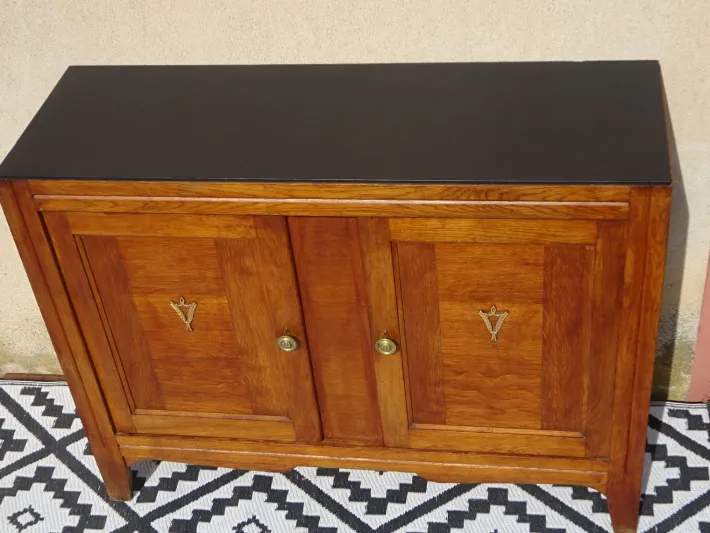 Pamono Vintage Oak and Veneer Sideboard with Gold Handles, 1950s Clearance