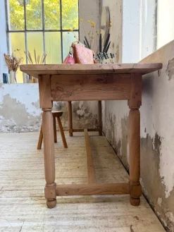Pamono Vintage Oak Drapers Console Table, 1950s Online