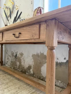 Pamono Vintage Oak Drapers Console Table, 1950s Online