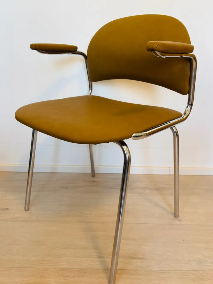 Pamono Vintage Office Desk Chair by Kovona, 1970s