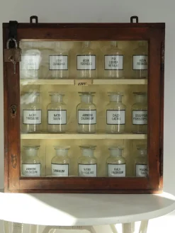 Pamono Vintage Pharmacy Cabinet, 1960s Online