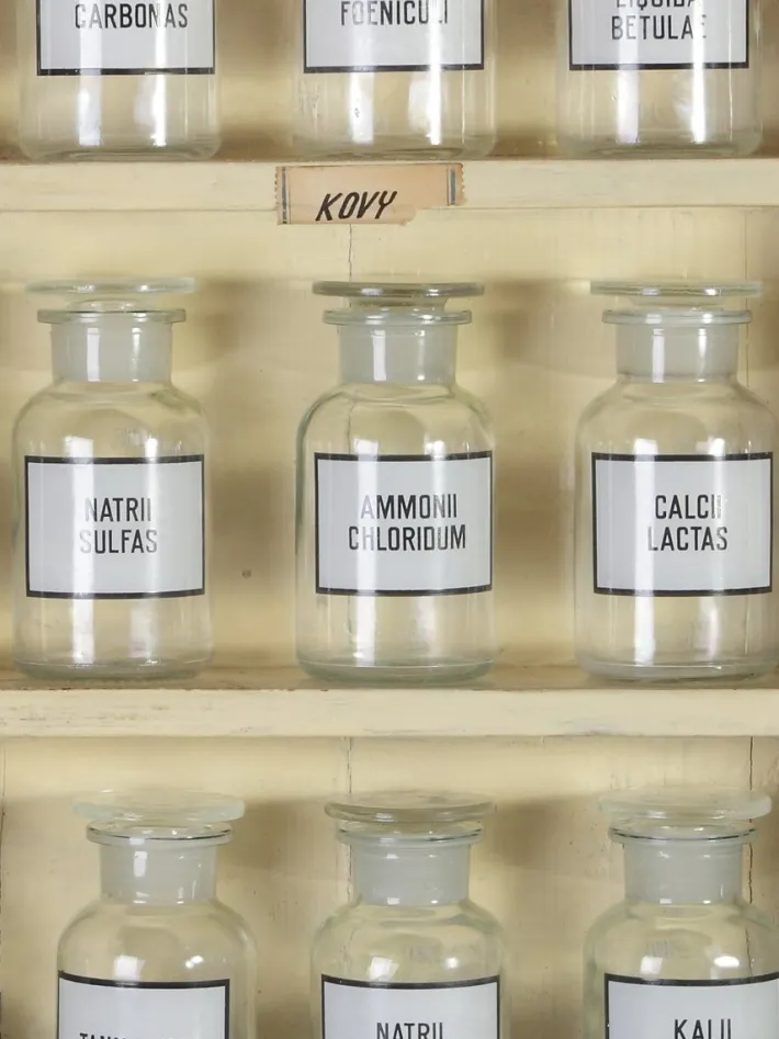 Pamono Vintage Pharmacy Cabinet, 1960s Online