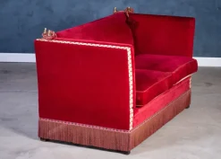 Pamono Vintage Red Velvet Knole Sofa with Floral Cushions, 1950s Hot