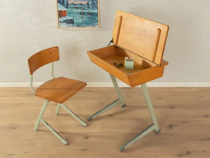 Pamono Vintage School Set, 1950s, Set of 2 Sale