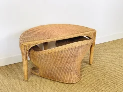 Pamono Vintage Sculptural Lotus Meditation Chair and Half-Moon Table in Rattan, 1970s, Set of 2 Outlet