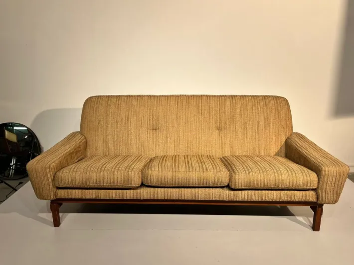 Pamono Vintage Sofa in Wood, 1960 Best