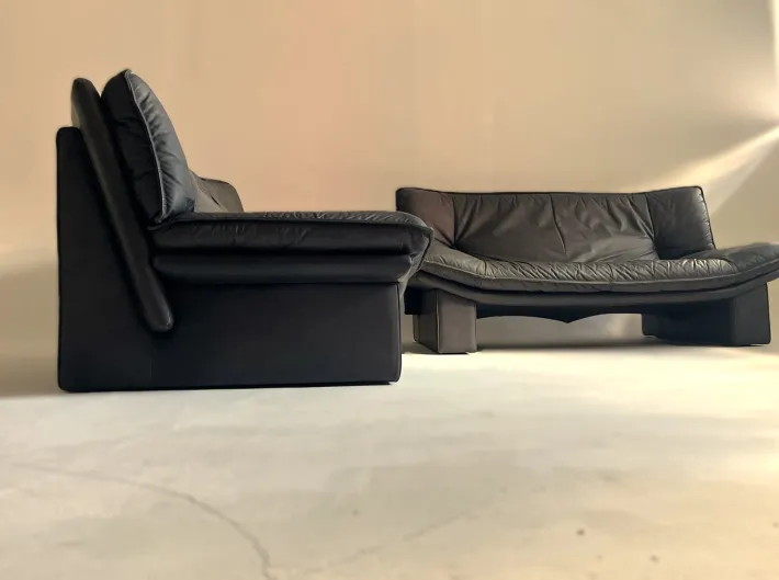 Pamono Vintage Sofas by Nicoletti Salotti, 1990s, Set of 2 Hot