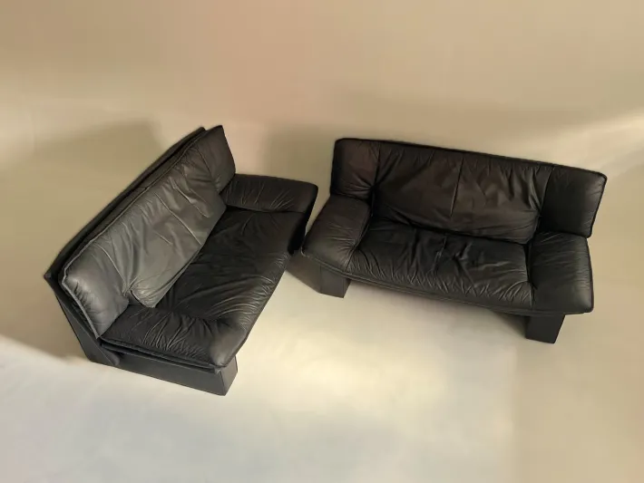 Pamono Vintage Sofas by Nicoletti Salotti, 1990s, Set of 2 Hot