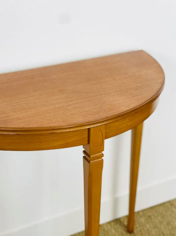 Pamono Vintage Teak Half-Moon Console Table by Legate Furniture, 1970s Discount