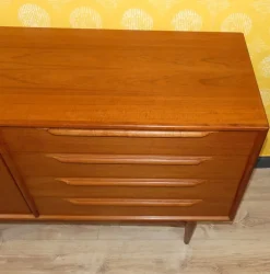 Pamono Vintage Teak Sideboard by Heinrich Riestenpatt for RT Möbel, 1960s Clearance