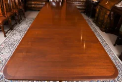 Pamono Vintage Twin Pillar Mahogany Dining Table and Chairs, Set of 13 Outlet