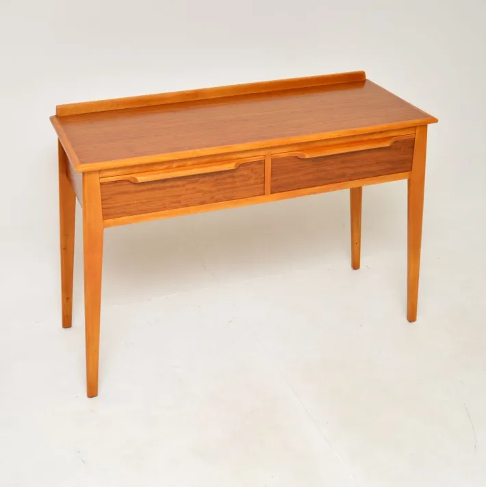 Pamono Vintage Walnut Console Table attributed to Finewood, 1960s Discount