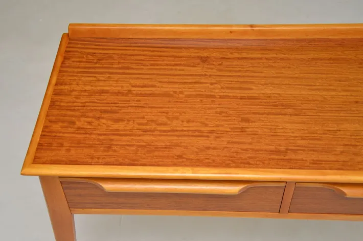 Pamono Vintage Walnut Console Table attributed to Finewood, 1960s Discount