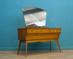 Pamono Vintage Walnut Dressing Table by Alfred Cox for Heals, 1960s Clearance