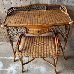 Pamono Vintage Wicker Dressing Table with Matching Stool, Set of 2 Outlet