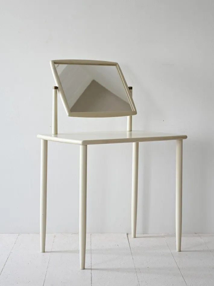 Pamono Vintage Wooden Dressing Table, 1960s Online