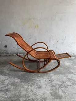 Pamono Vintage Wooden Rocking Chaise Longue with Circular Frame Sale