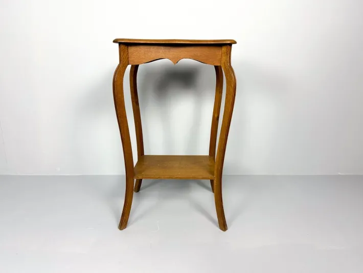 Pamono Vintage Wooden Side Table, 1890s Online