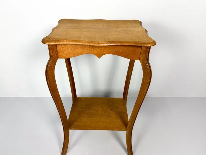 Pamono Vintage Wooden Side Table, 1890s Online