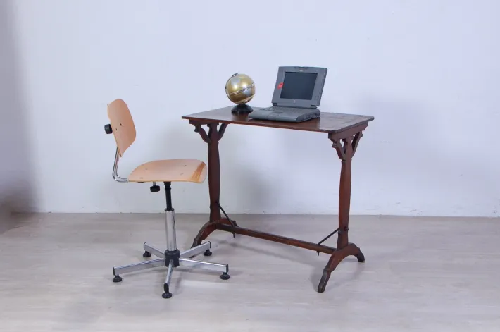 Pamono Vitage Walnut Bistrot Table