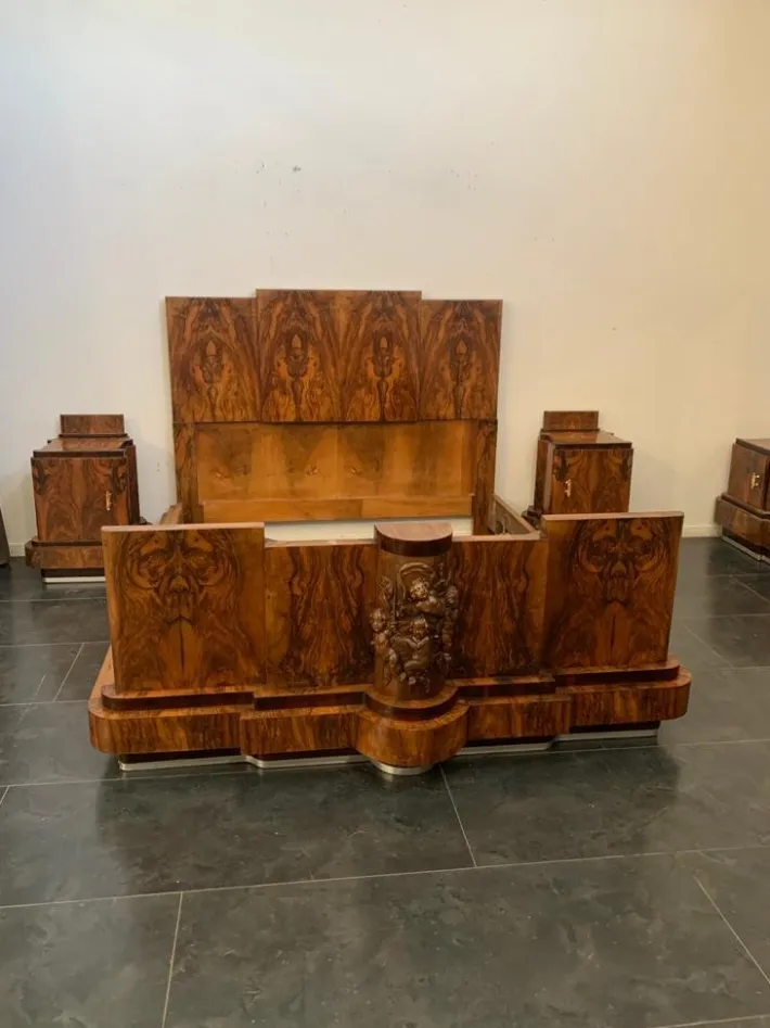 Pamono Walnut Bed and Nightstands with Cherub Carvings by Ducrot, 1920s, Set of 3