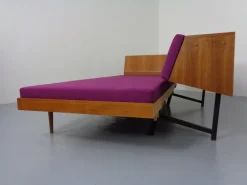 Pamono Walnut Daybed Sofa, Germany, 1950s Outlet