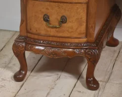 Pamono Walnut Dressing Table, 1890s Outlet
