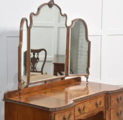 Pamono Walnut Dressing Table, 1890s Outlet