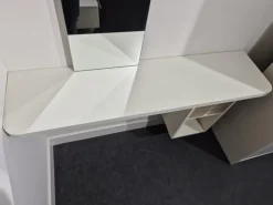 Pamono White Good Dressing Table with Mirror from Interlubke Best