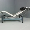 Pamono White Leather LC4 Chaise Longue by Le Corbusier for Cassina, 1960s Online