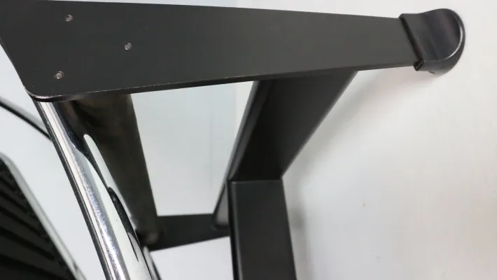 Pamono White Leather LC4 Chaise Longue by Le Corbusier for Cassina, 1980s Clearance