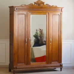 Pamono Wilhelminian 3-Door Wardrobe in Oak with Mirror, 1890s Sale