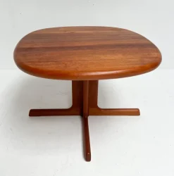 Pamono Wood Side Table attributed to Durlynd, 1960s Outlet
