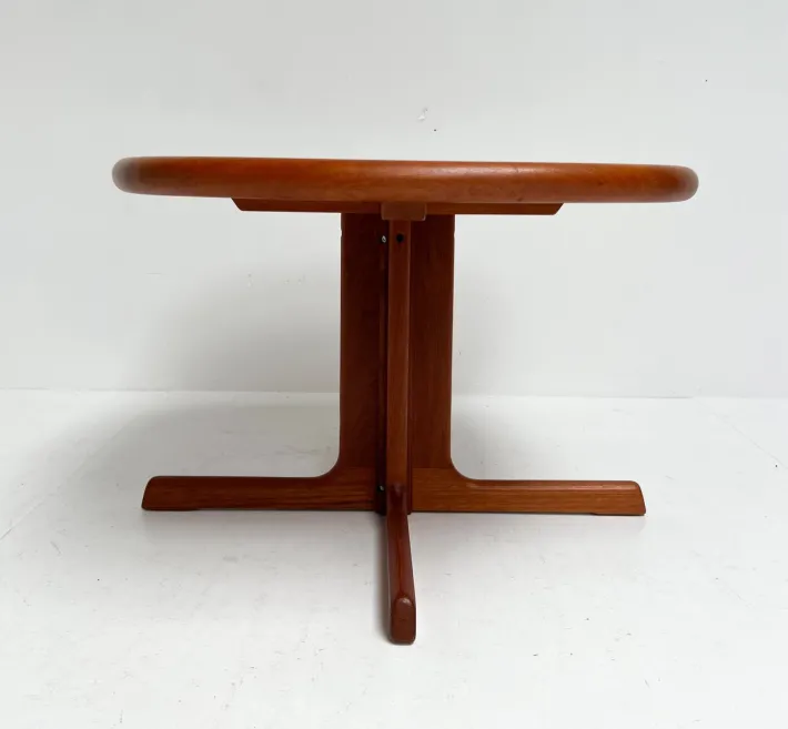 Pamono Wood Side Table attributed to Durlynd, 1960s Outlet
