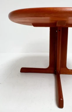 Pamono Wood Side Table attributed to Durlynd, 1960s Outlet