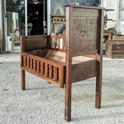 Pamono Wooden Bed Cradle, Italy Outlet