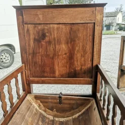 Pamono Wooden Bed Cradle, Italy Outlet